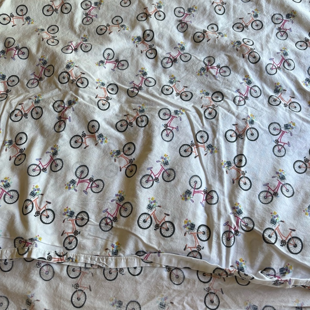 Martha Stewart collection white black bicycle theme full sheet set